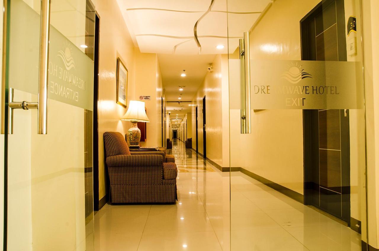 Dreamwave Hotel Lemery Exterior photo